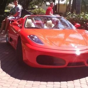 Meet your Posher, Tanner